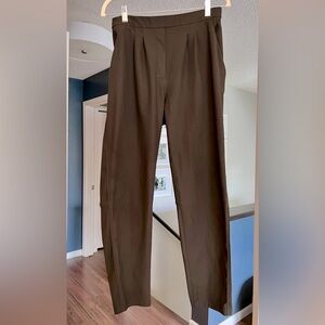 Black lululemon dress pants size 8